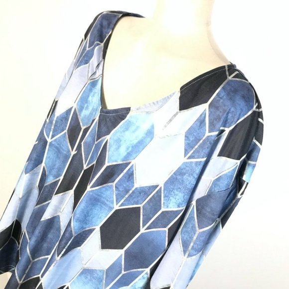 tendency top F18 - Picture 2 of 9